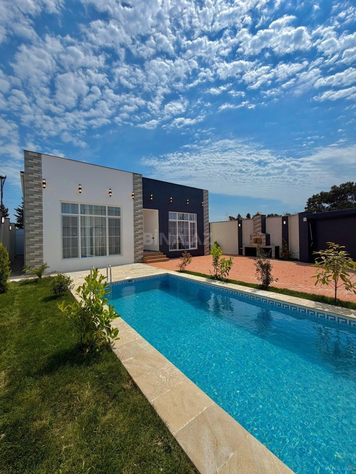 Satılır 4 otaqlı həyət evi 150 m²