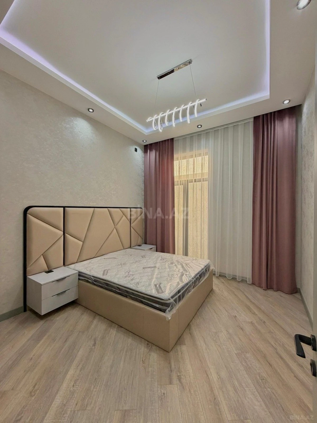 Satılır 4 otaqlı həyət evi 175 m²