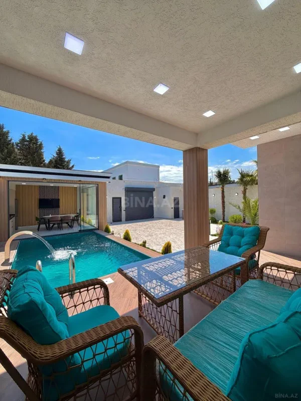 Satılır 4 otaqlı həyət evi 175 m²