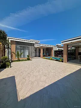Satılır 4 otaqlı həyət evi 175 m²