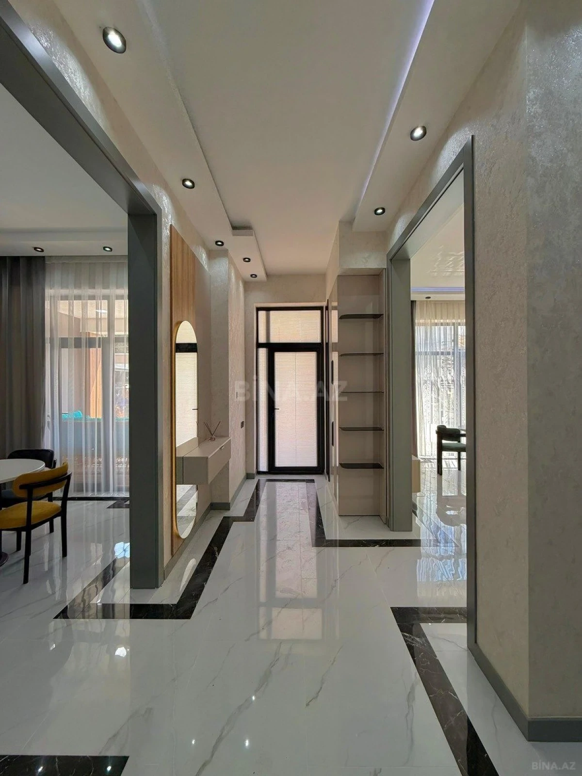 Satılır 4 otaqlı həyət evi 175 m²