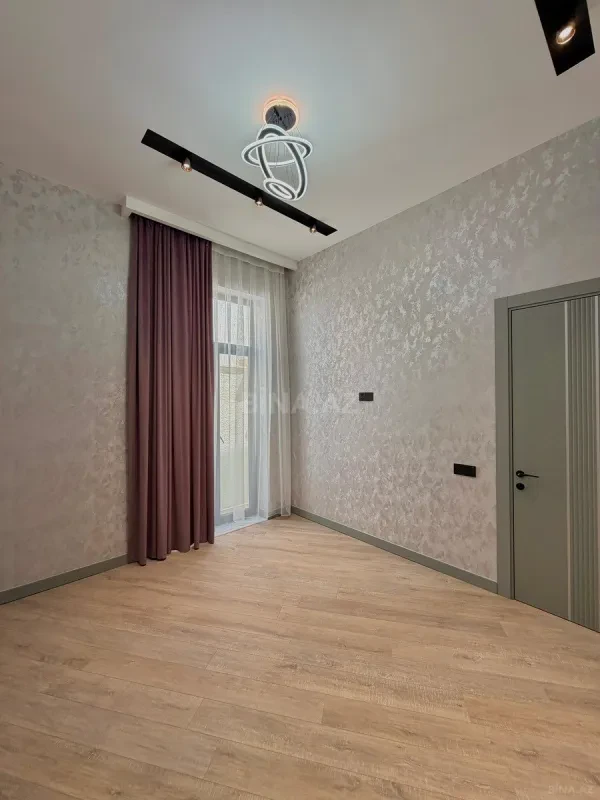 Satılır 4 otaqlı həyət evi 175 m²