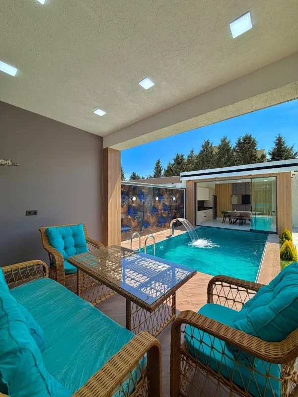 Satılır 4 otaqlı həyət evi 175 m²