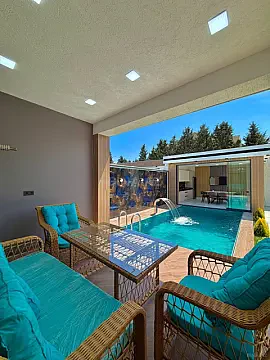 Satılır 4 otaqlı həyət evi 175 m²