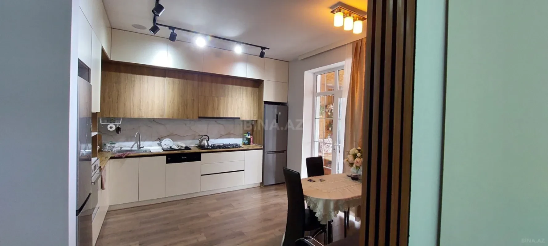 Satılır 4 otaqlı həyət evi 155 m²