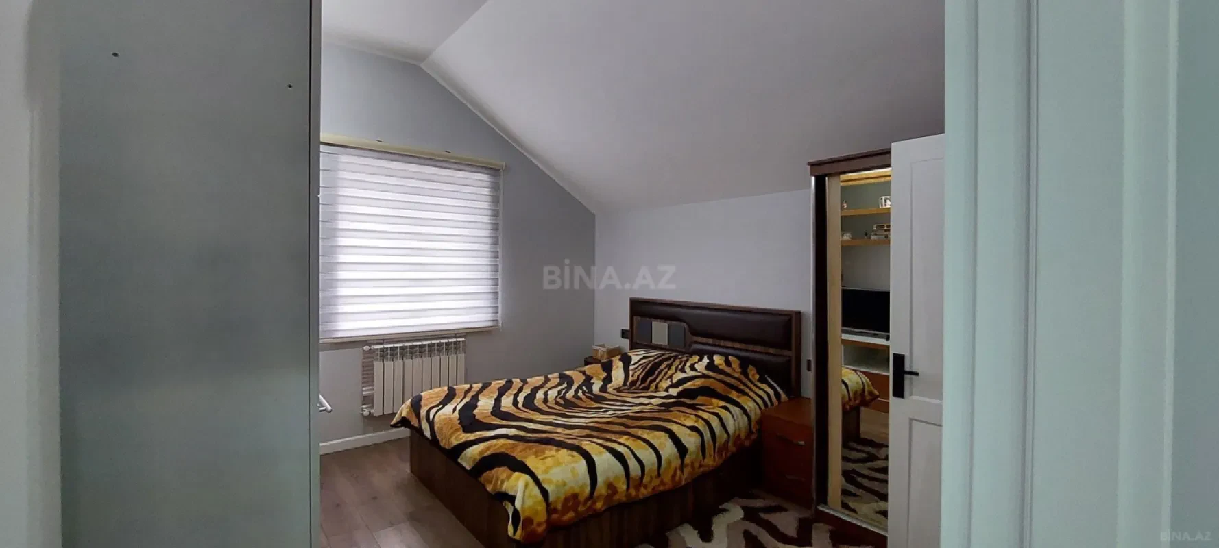 Satılır 4 otaqlı həyət evi 155 m²