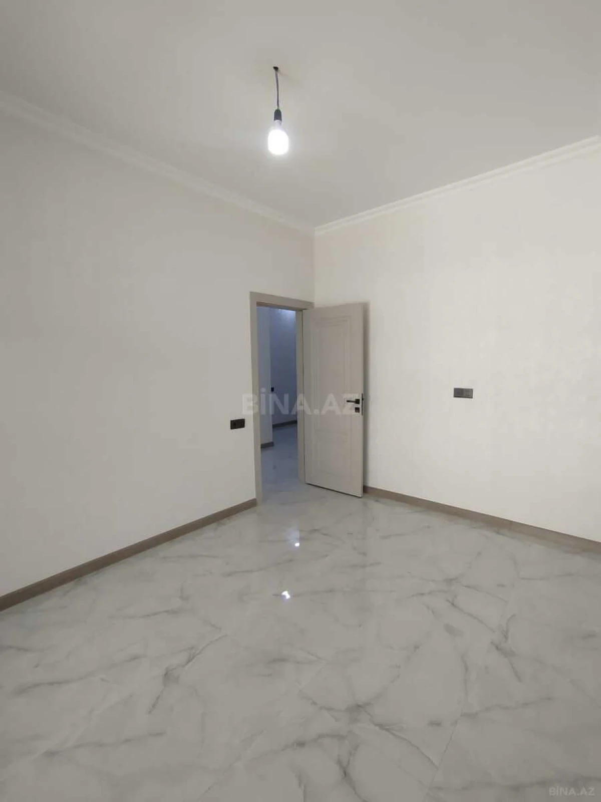 Satılır 4 otaqlı həyət evi 130 m²