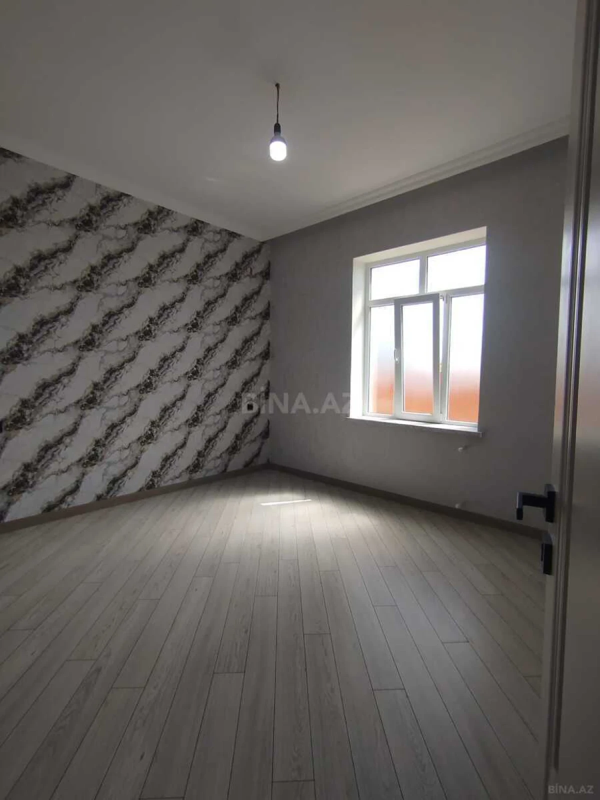 Satılır 4 otaqlı həyət evi 130 m²