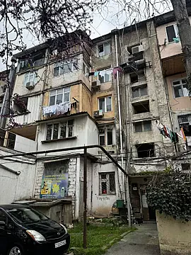 Satılır 2 otaqlı mənzil 50 m²