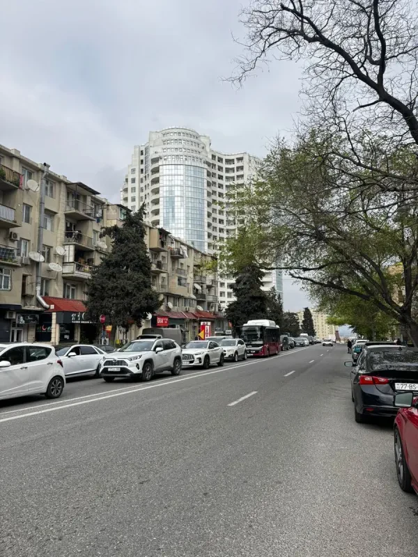 Satılır 2 otaqlı mənzil 50 m²