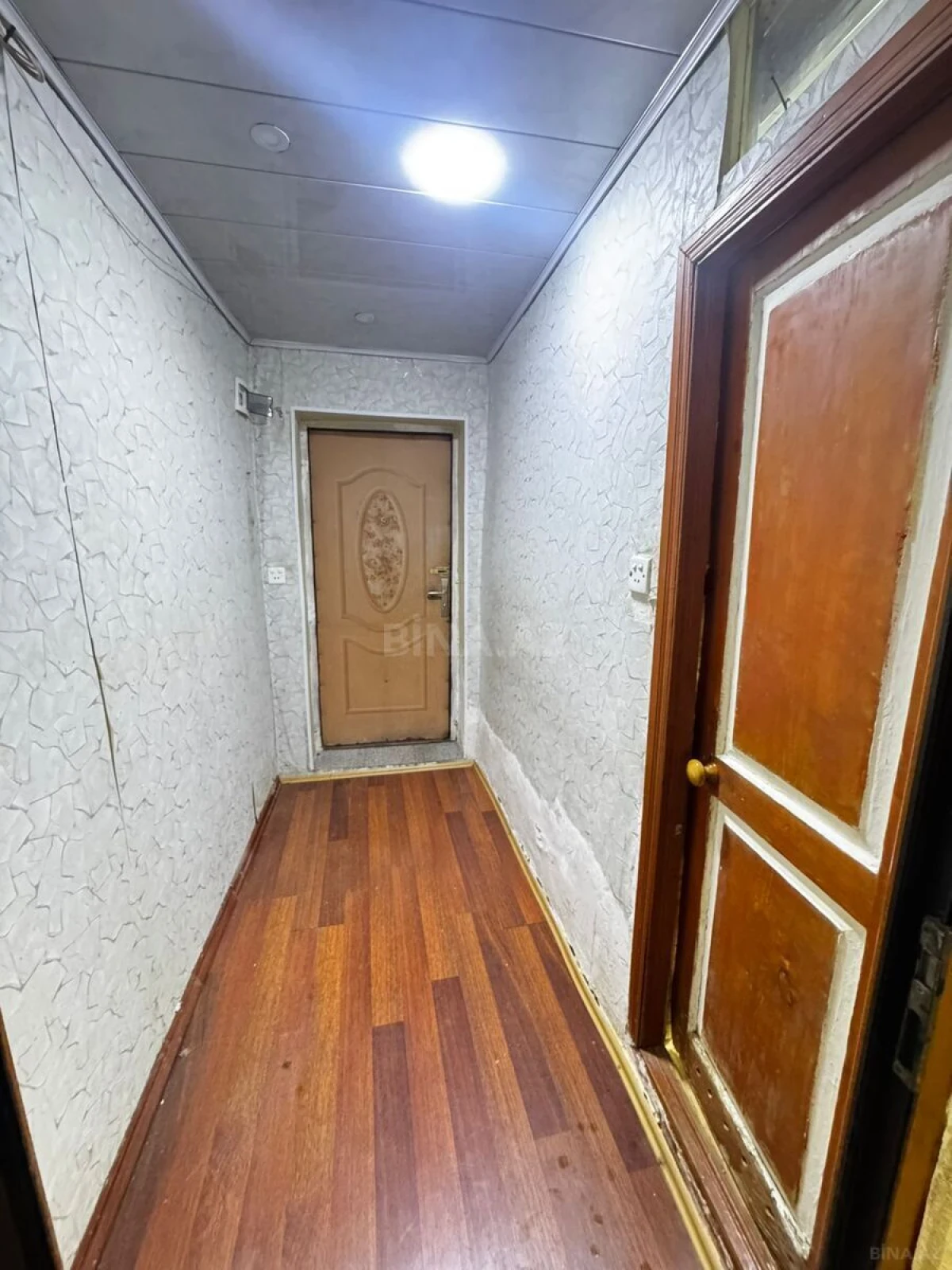 Satılır 2 otaqlı mənzil 50 m²