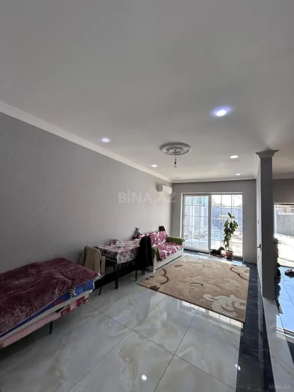 Satılır 4 otaqlı həyət evi 189 m²