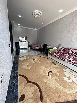 Satılır 4 otaqlı həyət evi 189 m²