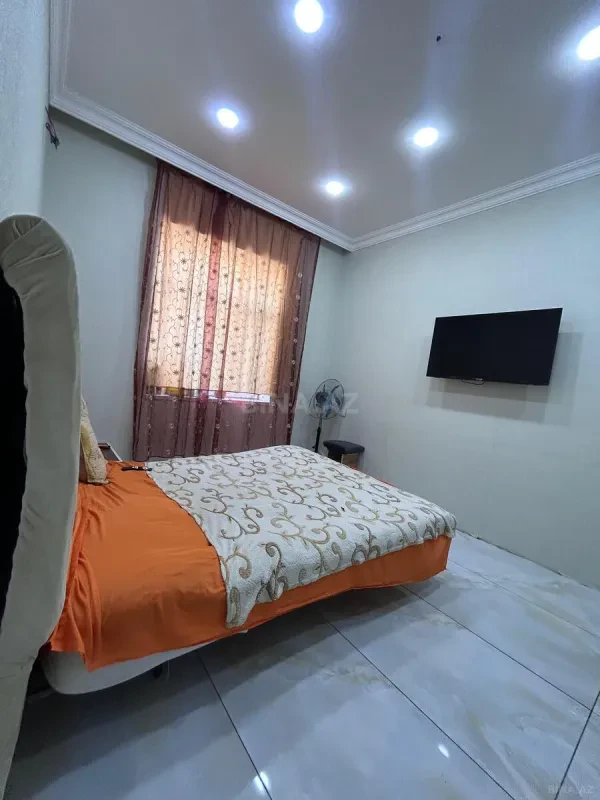 Satılır 4 otaqlı həyət evi 189 m²
