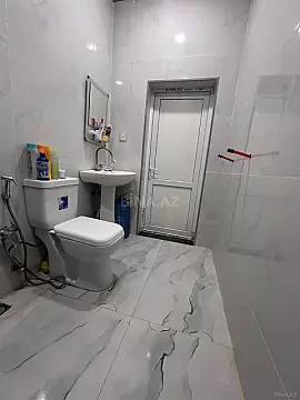 Satılır 4 otaqlı həyət evi 189 m²