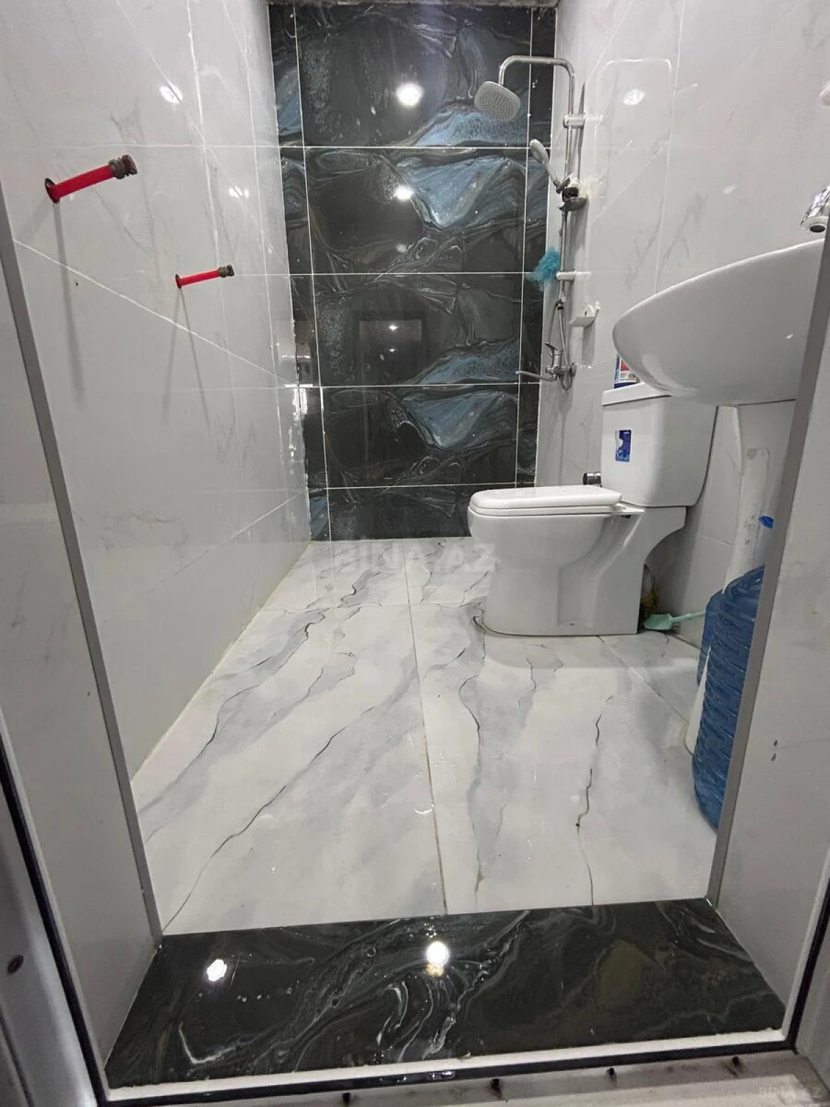 Satılır 4 otaqlı həyət evi 189 m²