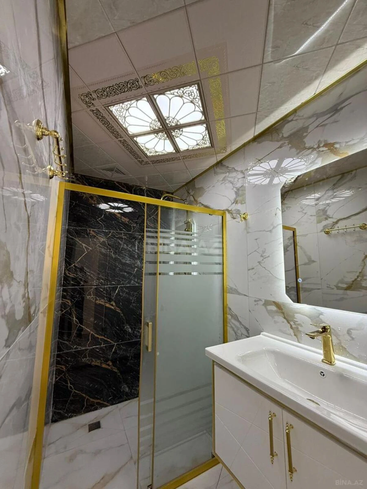 Satılır 2 otaqlı mənzil 60 m²