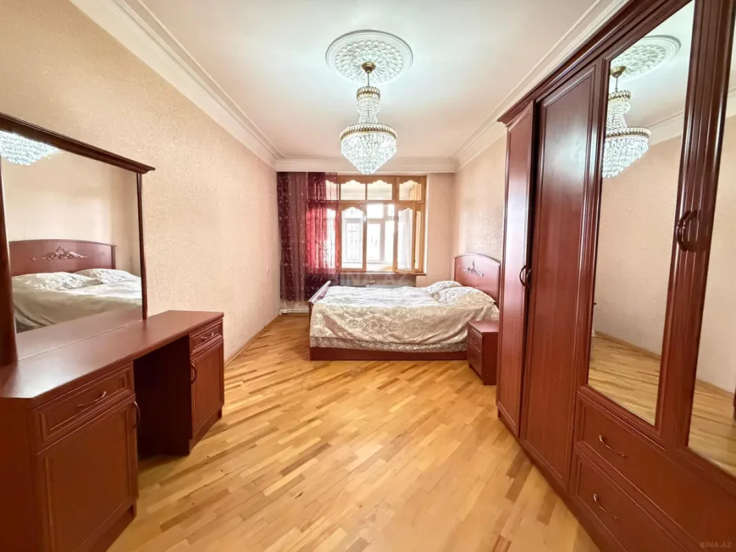 Satılır 3 otaqlı mənzil 80 m²