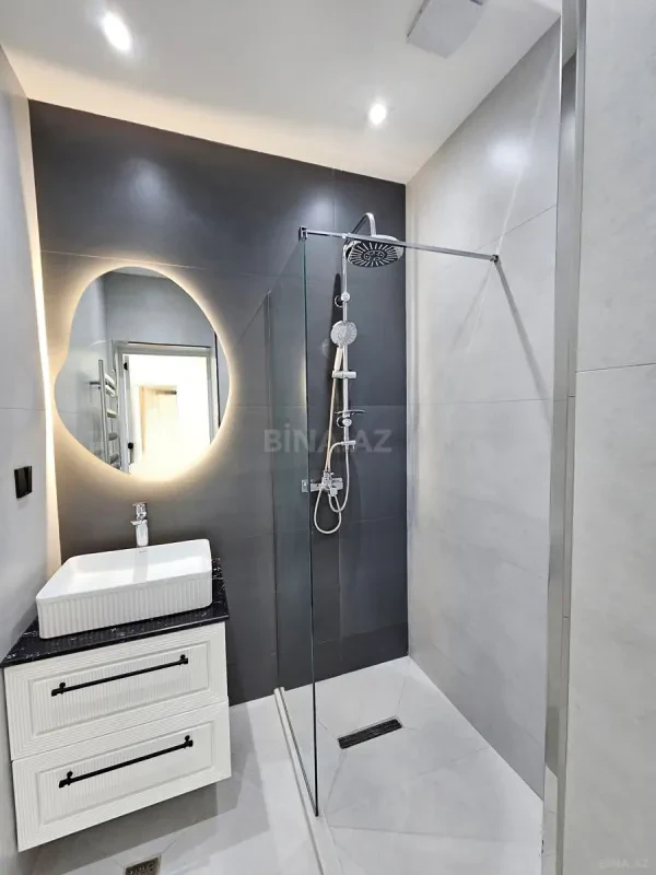 Satılır 3 otaqlı mənzil 87 m²