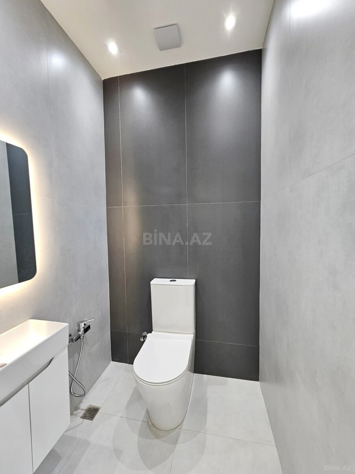Satılır 3 otaqlı mənzil 87 m²