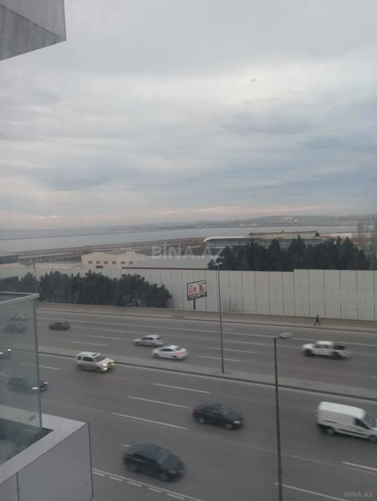 Kirayə verilir 2 otaqlı mənzil 50 m²