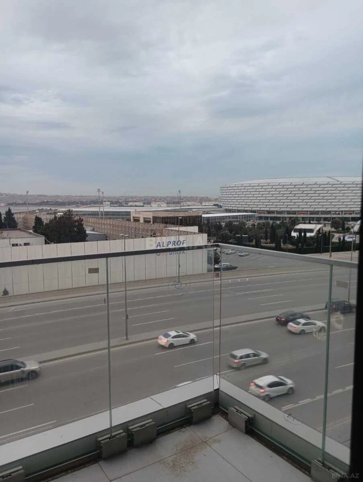 Kirayə verilir 2 otaqlı mənzil 50 m²