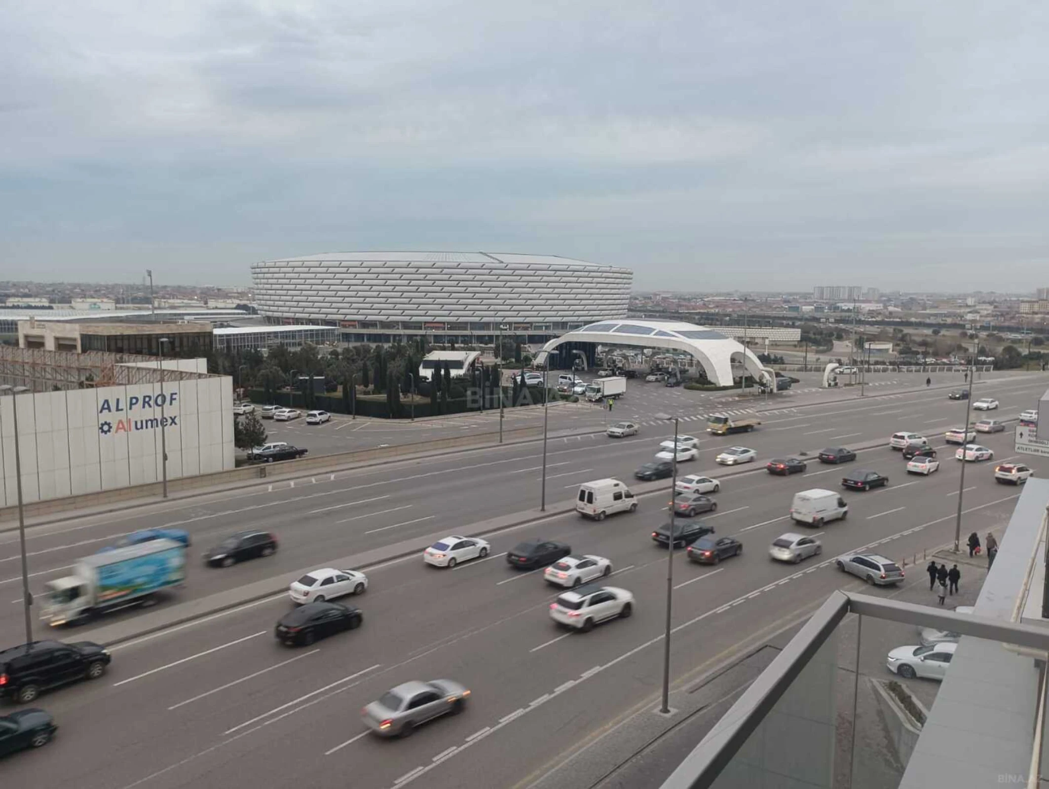 Kirayə verilir 2 otaqlı mənzil 50 m²