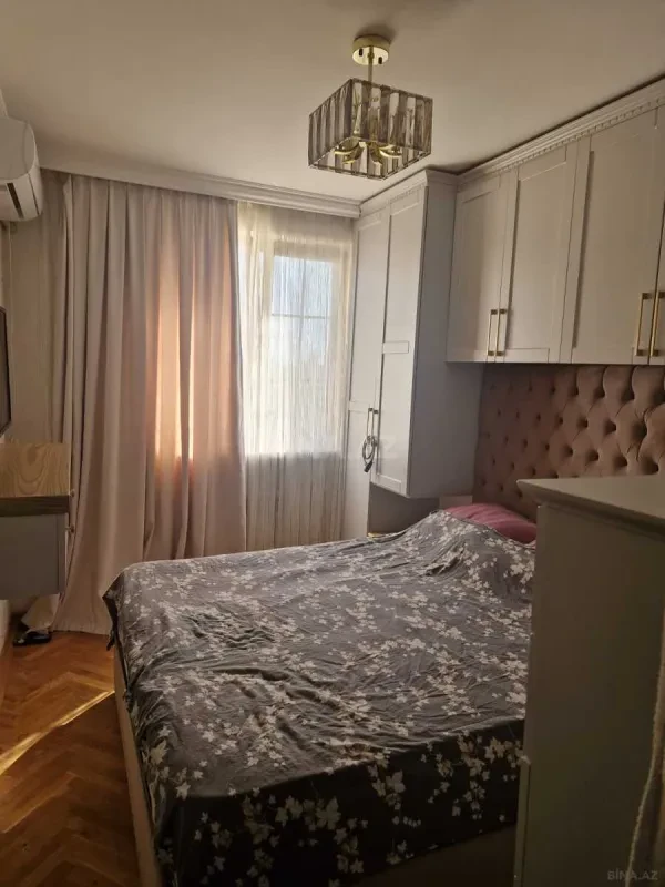 Satılır 3 otaqlı mənzil 100 m²
