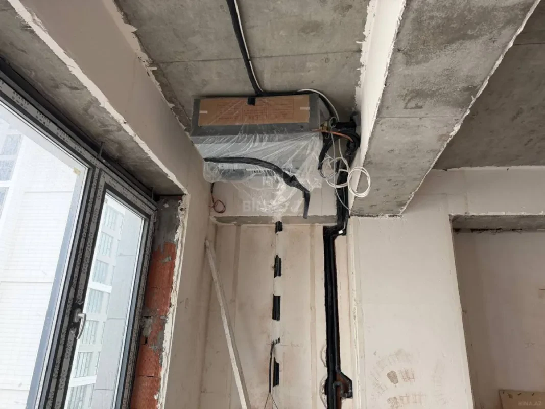 Satılır 3 otaqlı mənzil 108.2 m²