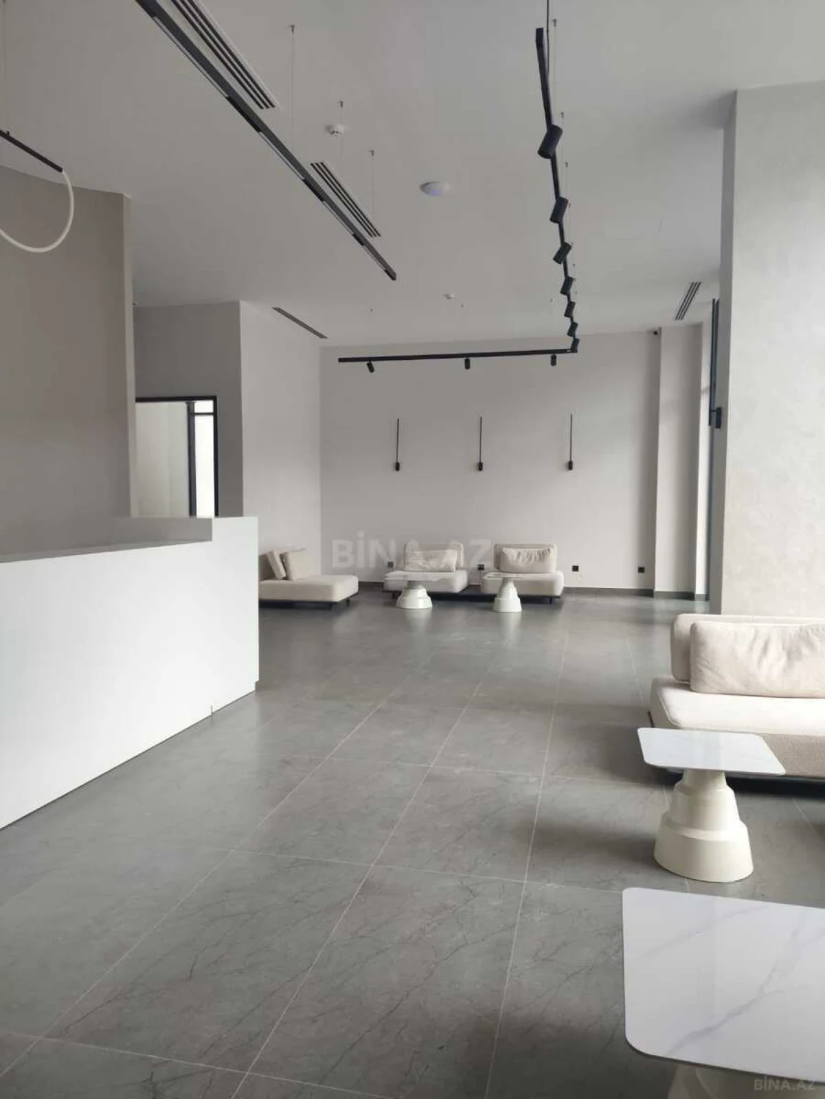 Satılır 3 otaqlı mənzil 108.2 m²