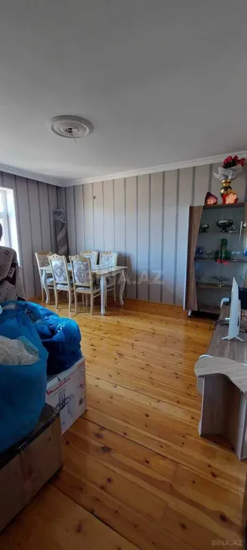 Satılır 6 otaqlı həyət evi 140 m²