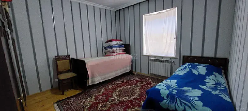 Satılır 6 otaqlı həyət evi 140 m²