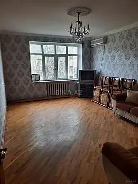 Satılır 2 otaqlı mənzil 65 m²