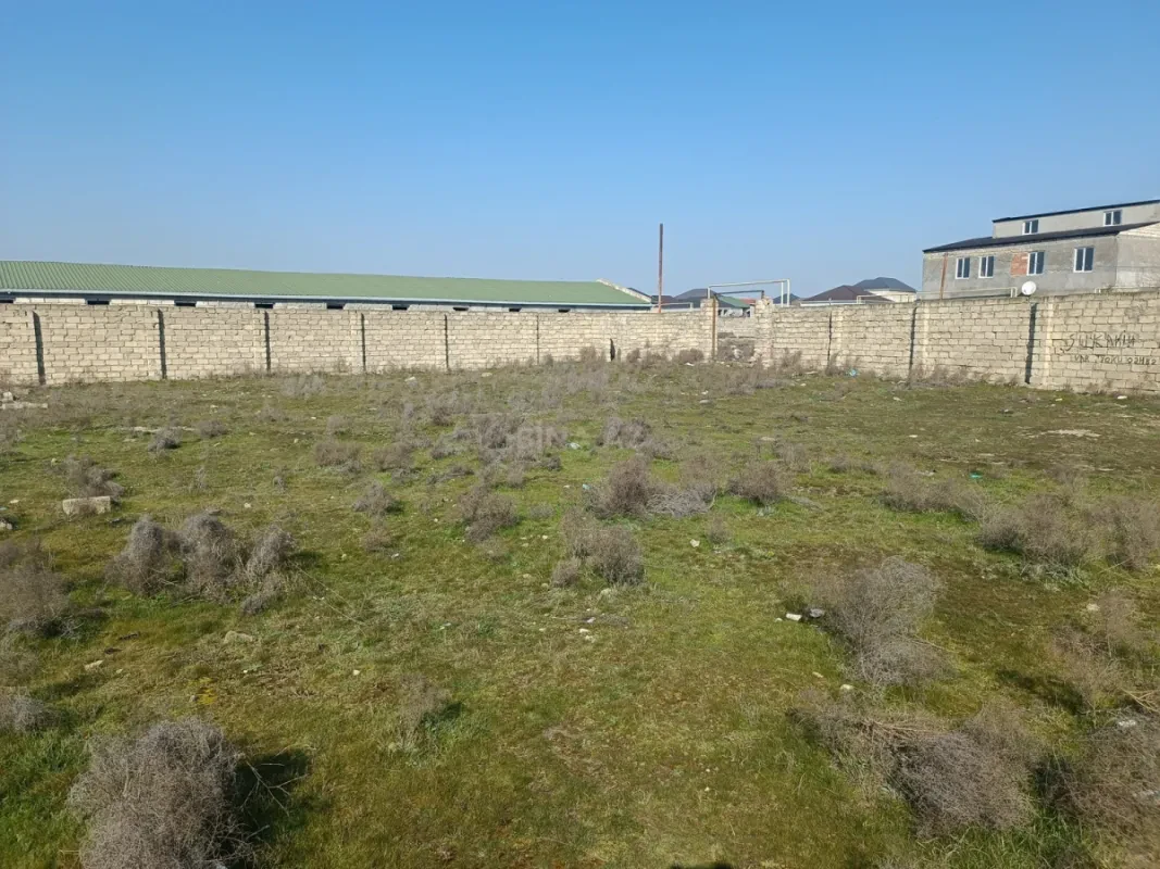 Satılır torpaq sahəsi 20 m²