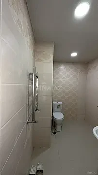 Satılır 2 otaqlı mənzil 72 m²