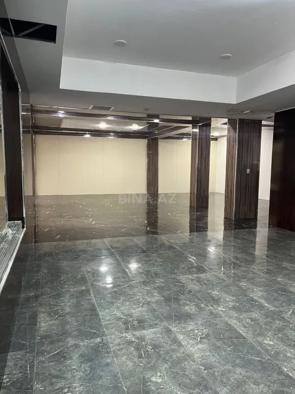 Kirayə verilir 1 otaqlı ofis 170 m²