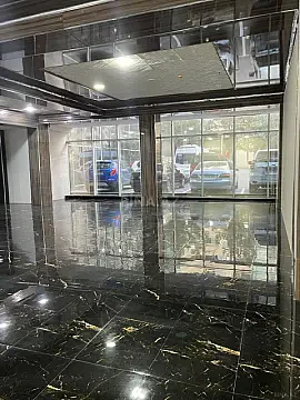 Kirayə verilir 1 otaqlı ofis 170 m²