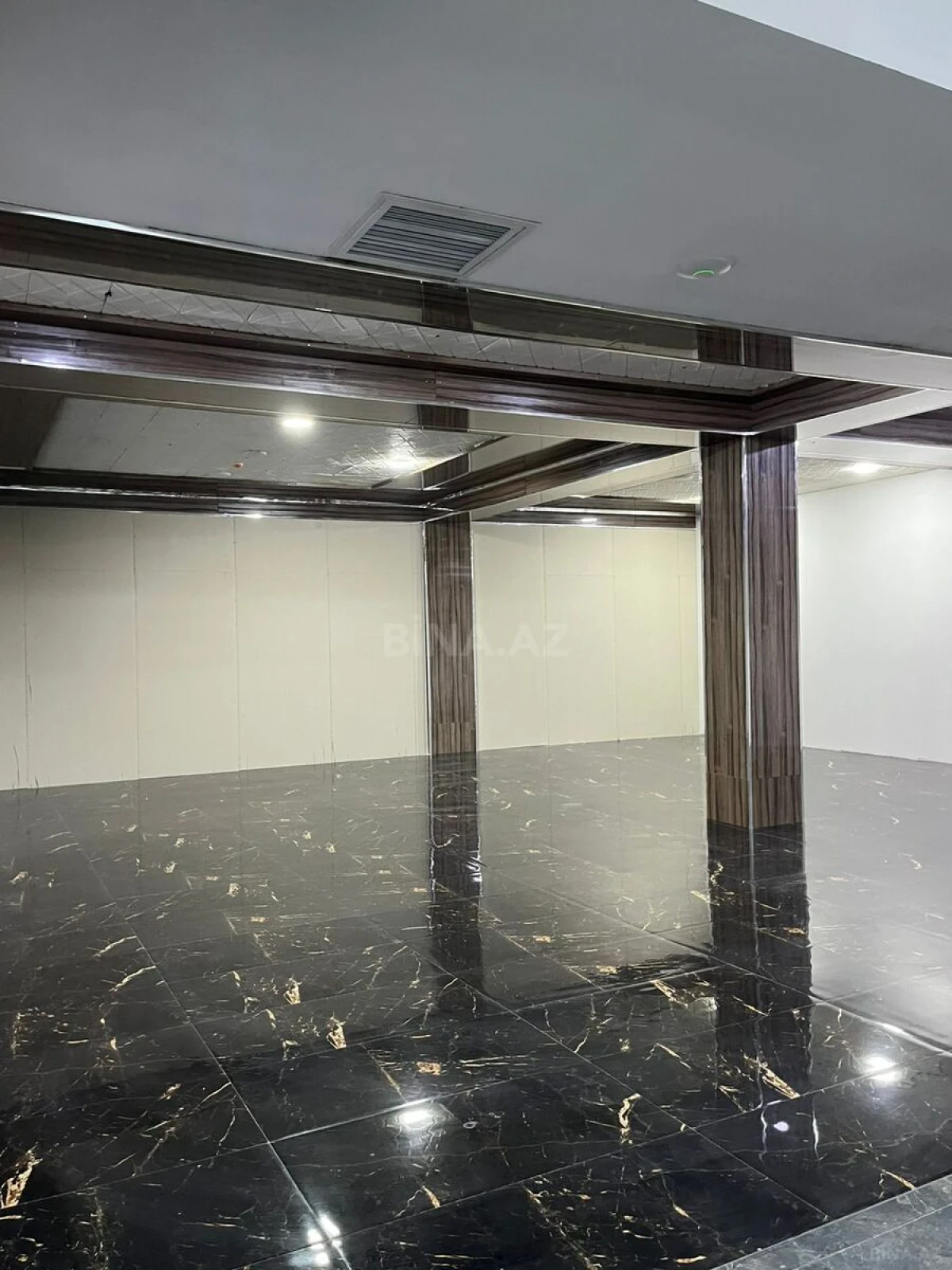 Kirayə verilir 1 otaqlı ofis 170 m²