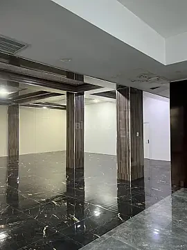 Kirayə verilir 1 otaqlı ofis 170 m²