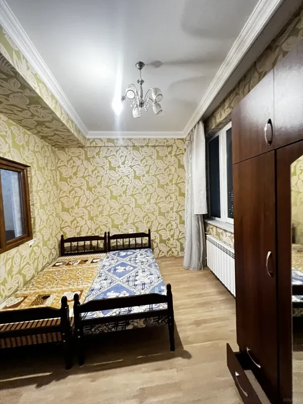 Kirayə verilir 2 otaqlı mənzil 65 m²
