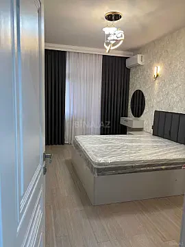 Kirayə verilir 2 otaqlı mənzil 80 m²