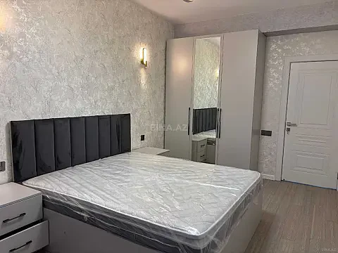 Kirayə verilir 2 otaqlı mənzil 80 m²