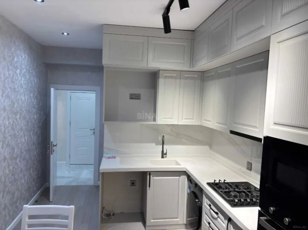 Kirayə verilir 2 otaqlı mənzil 80 m²