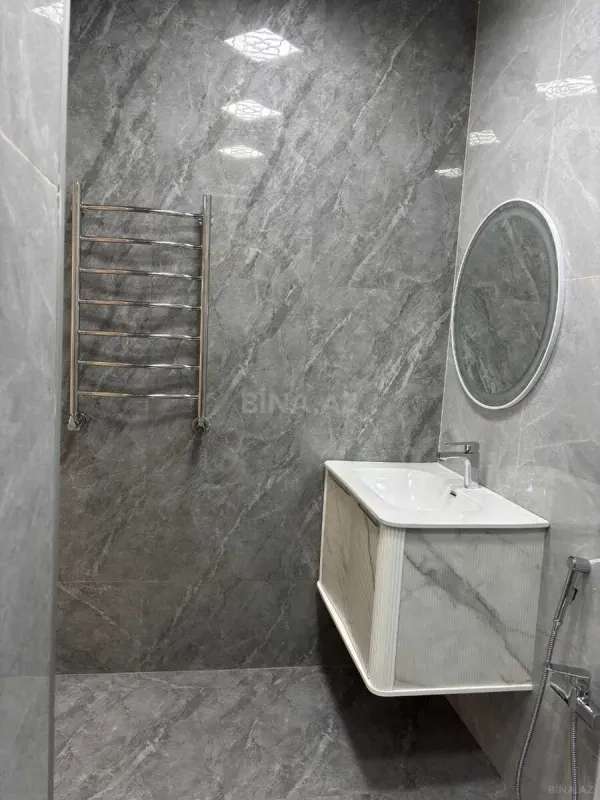 Kirayə verilir 2 otaqlı mənzil 80 m²