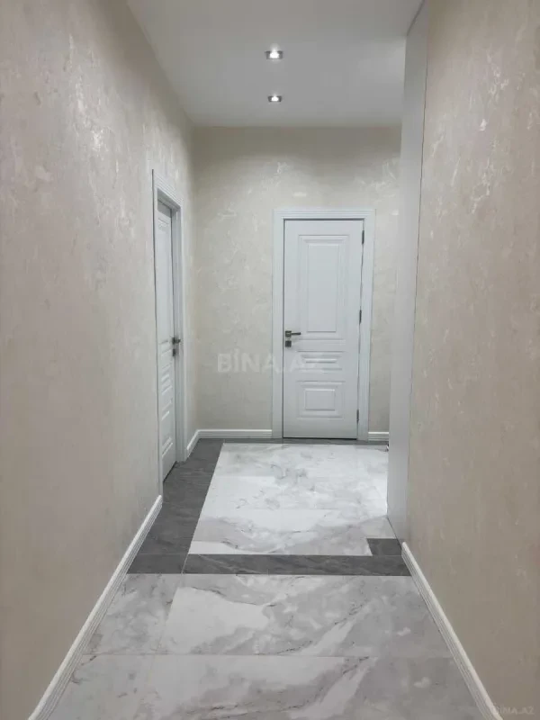 Kirayə verilir 2 otaqlı mənzil 80 m²