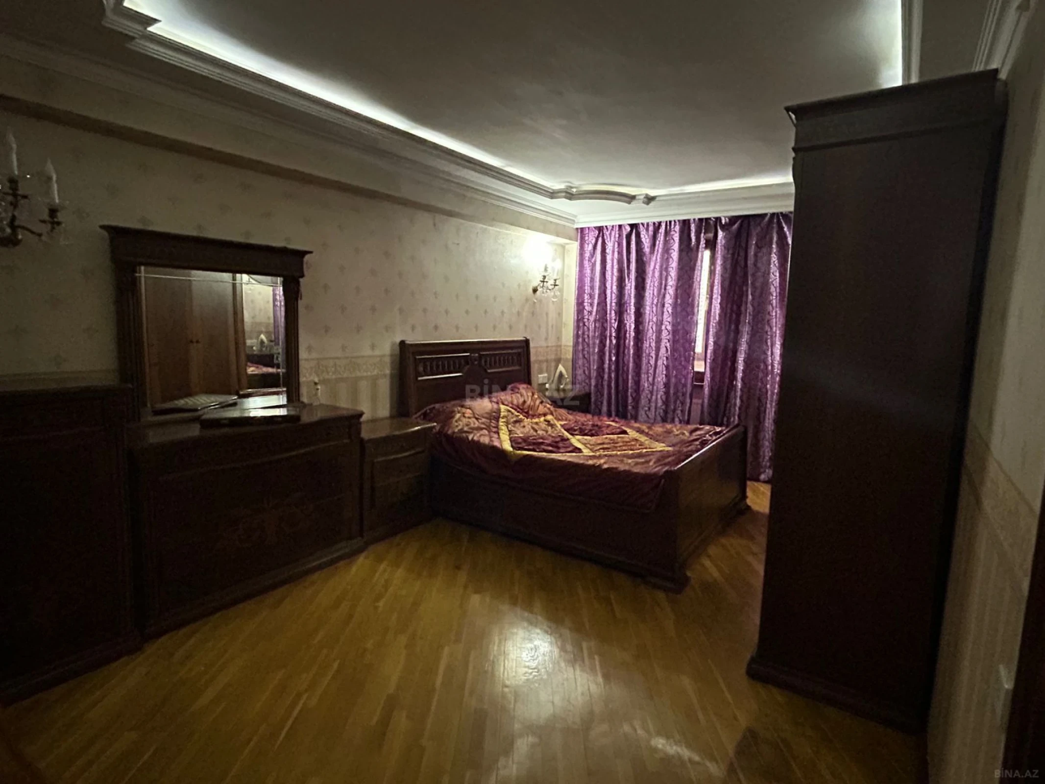 Kirayə verilir 4 otaqlı mənzil 115 m²