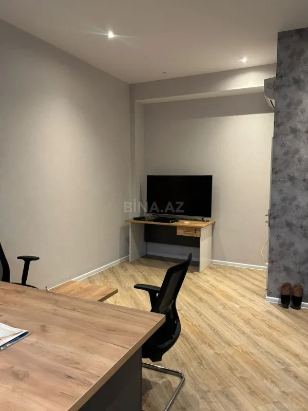 Kirayə verilir 1 otaqlı ofis 20 m²