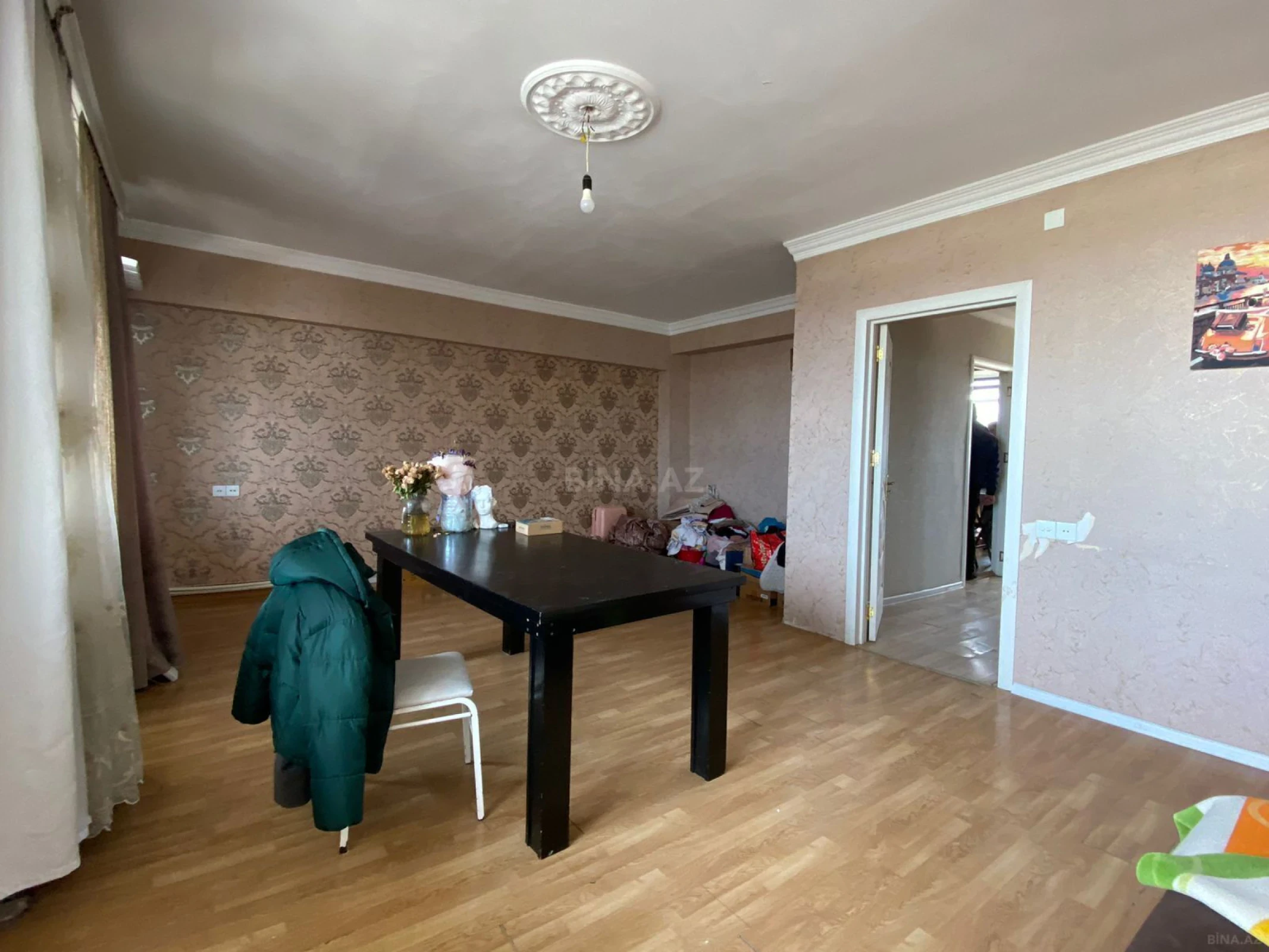 Satılır 4 otaqlı mənzil 103 m²