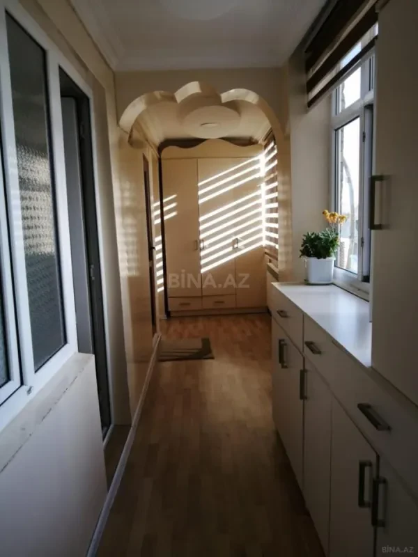 Satılır 4 otaqlı mənzil 103 m²