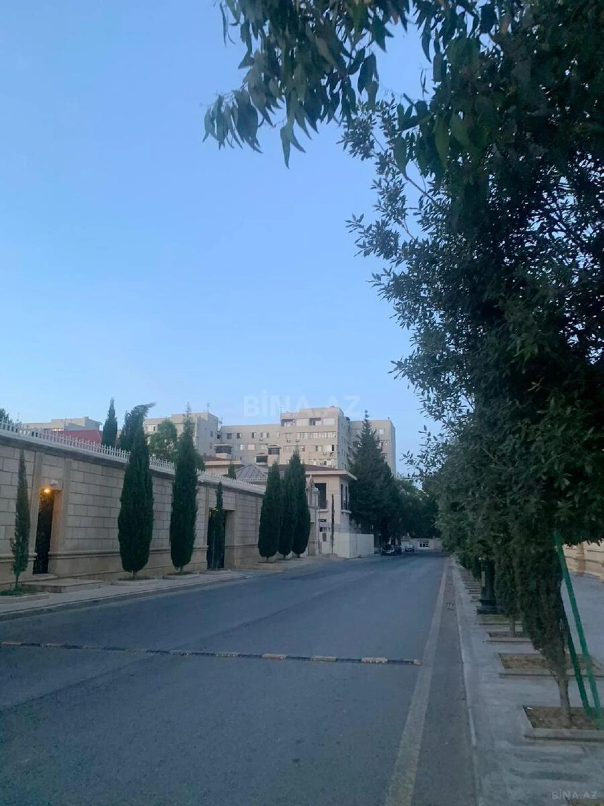Satılır 4 otaqlı mənzil 103 m²
